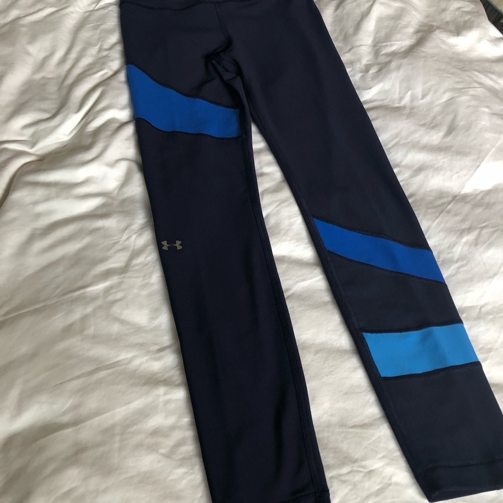 NWT Under Armour Heat Gear leggings size M